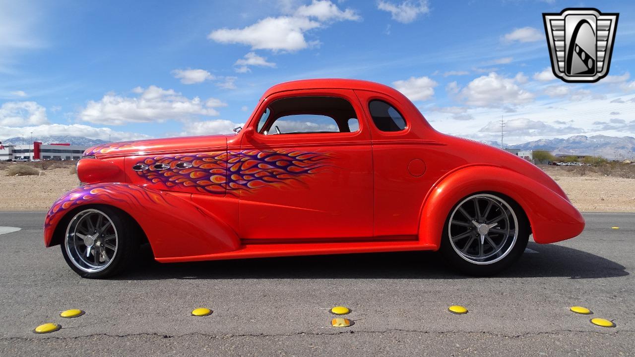 1938 Chevrolet 5 Window