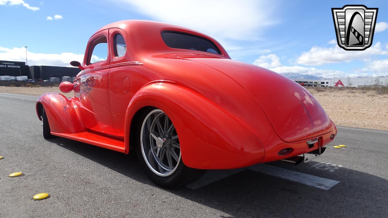 1938 Chevrolet 5 Window