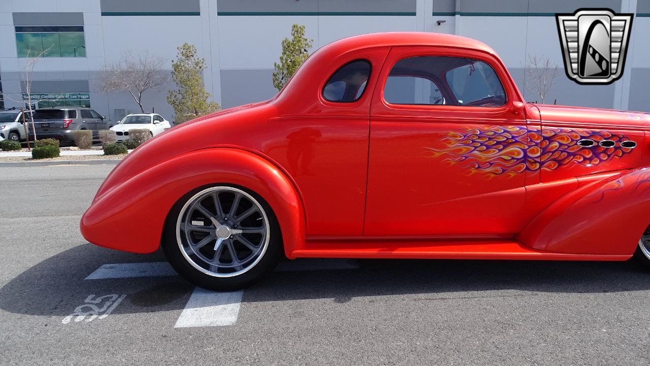 1938 Chevrolet 5 Window