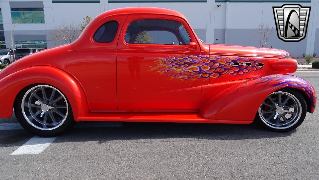 1938 Chevrolet 5 Window