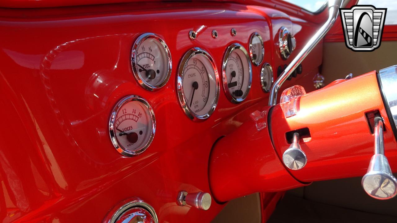 1938 Chevrolet 5 Window