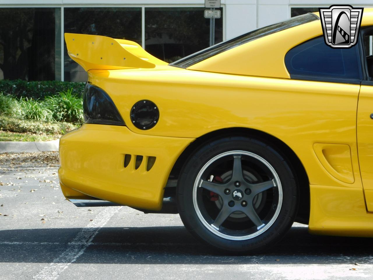 1995 Ford Mustang