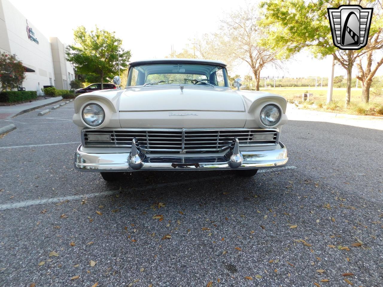 1957 Ford Fairlane