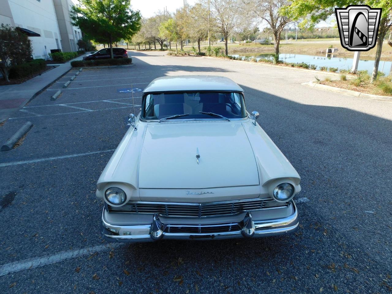 1957 Ford Fairlane