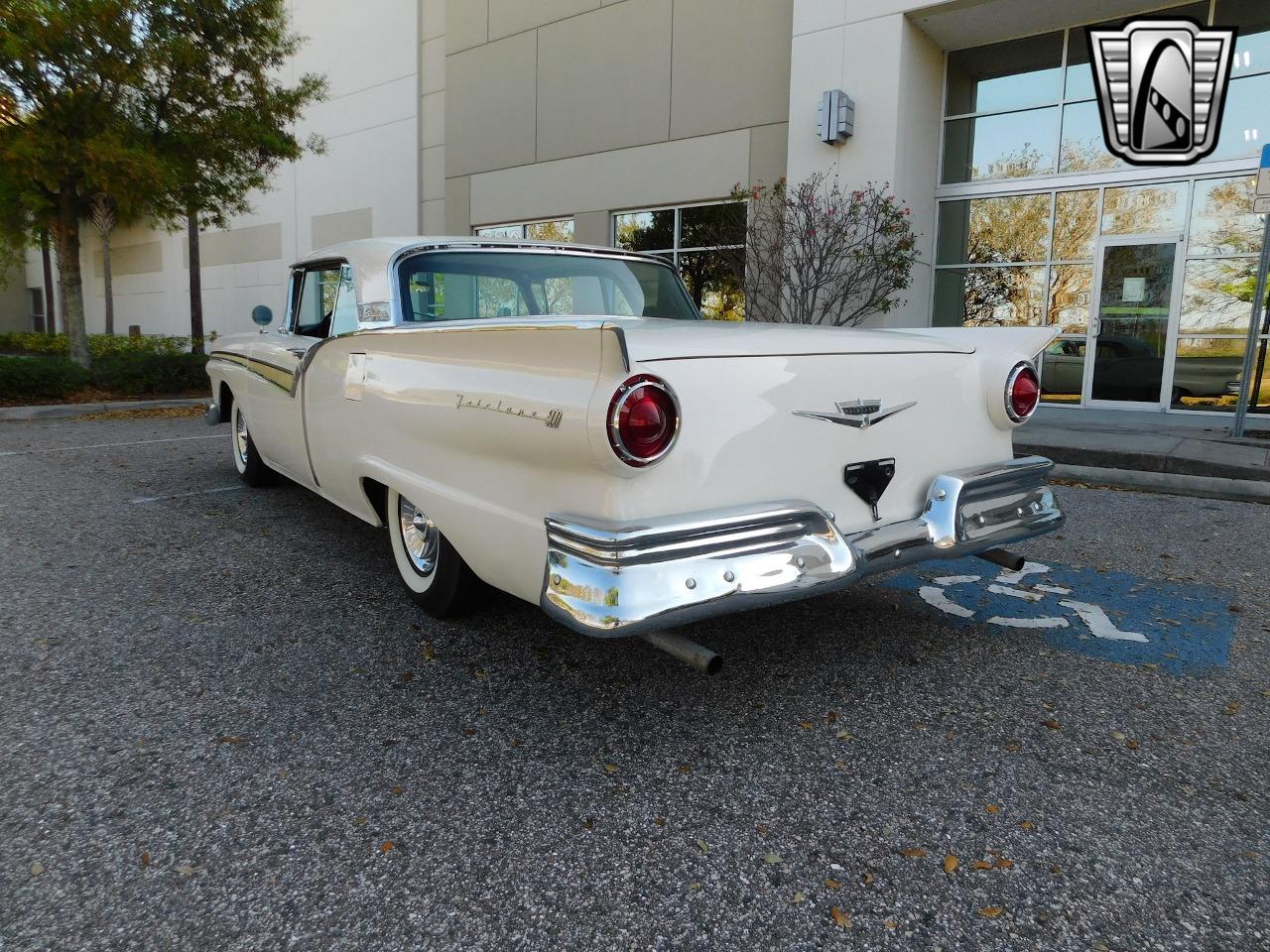 1957 Ford Fairlane