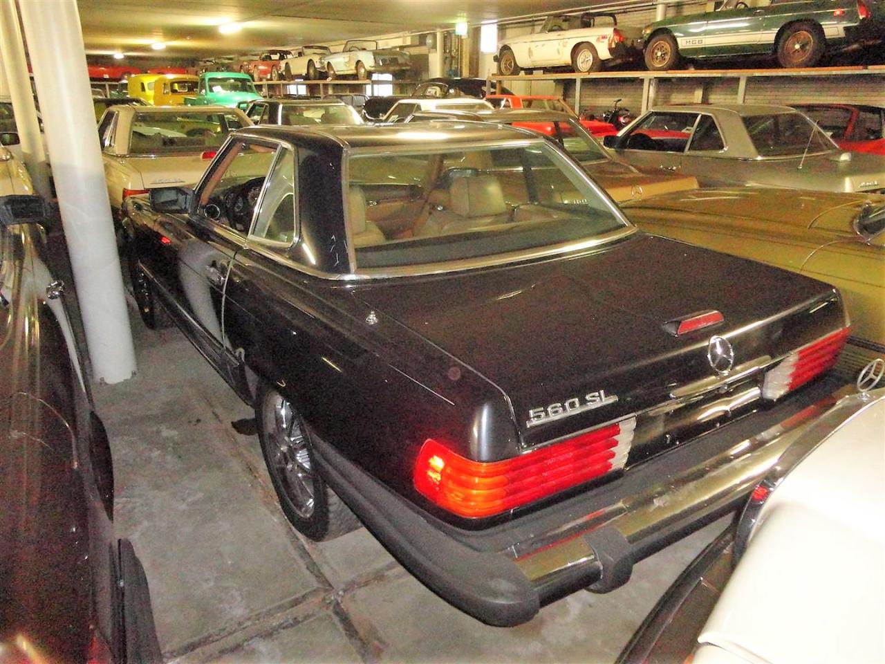 1988 Mercedes - Benz 560 SL black &#039;&#039;88