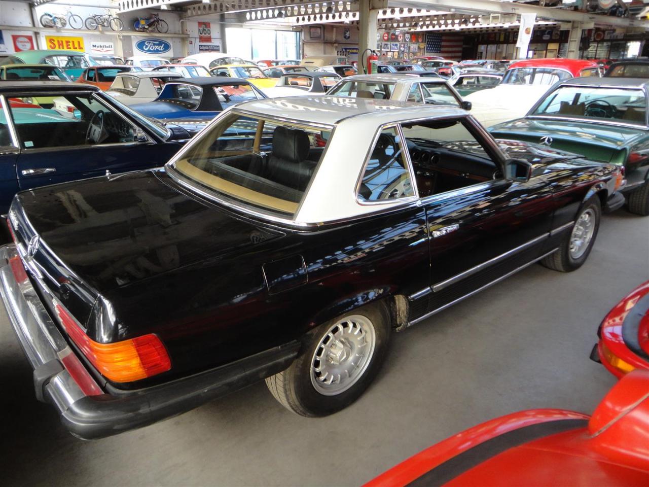 1982 Mercedes - Benz 380SL &#039;&#039;82 black