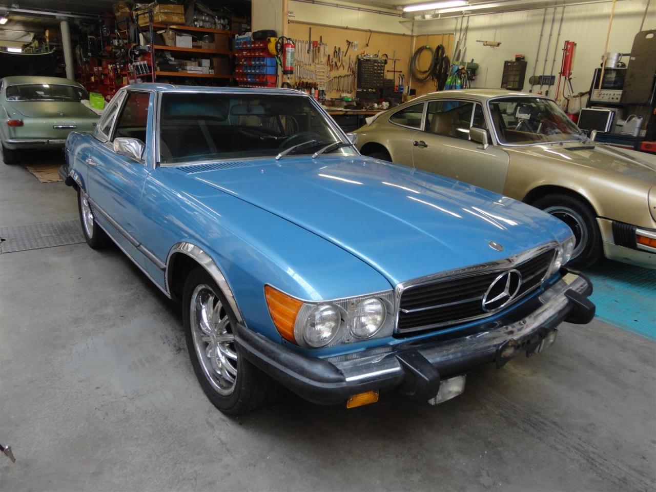 1975 Mercedes - Benz 450 SL W107 blue