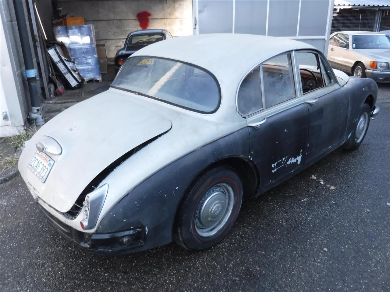 1966 Jaguar MK2 RHD to restore