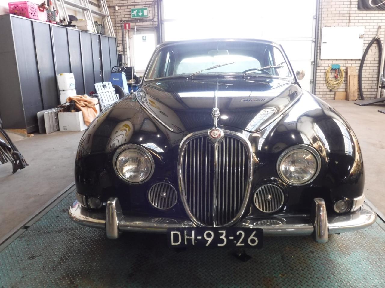 1964 Jaguar 3.8S type zwart