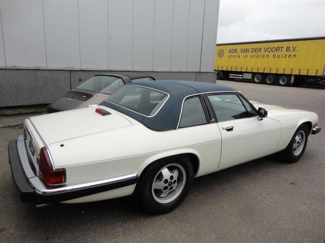 1987 Jaguar XJ-SC V12