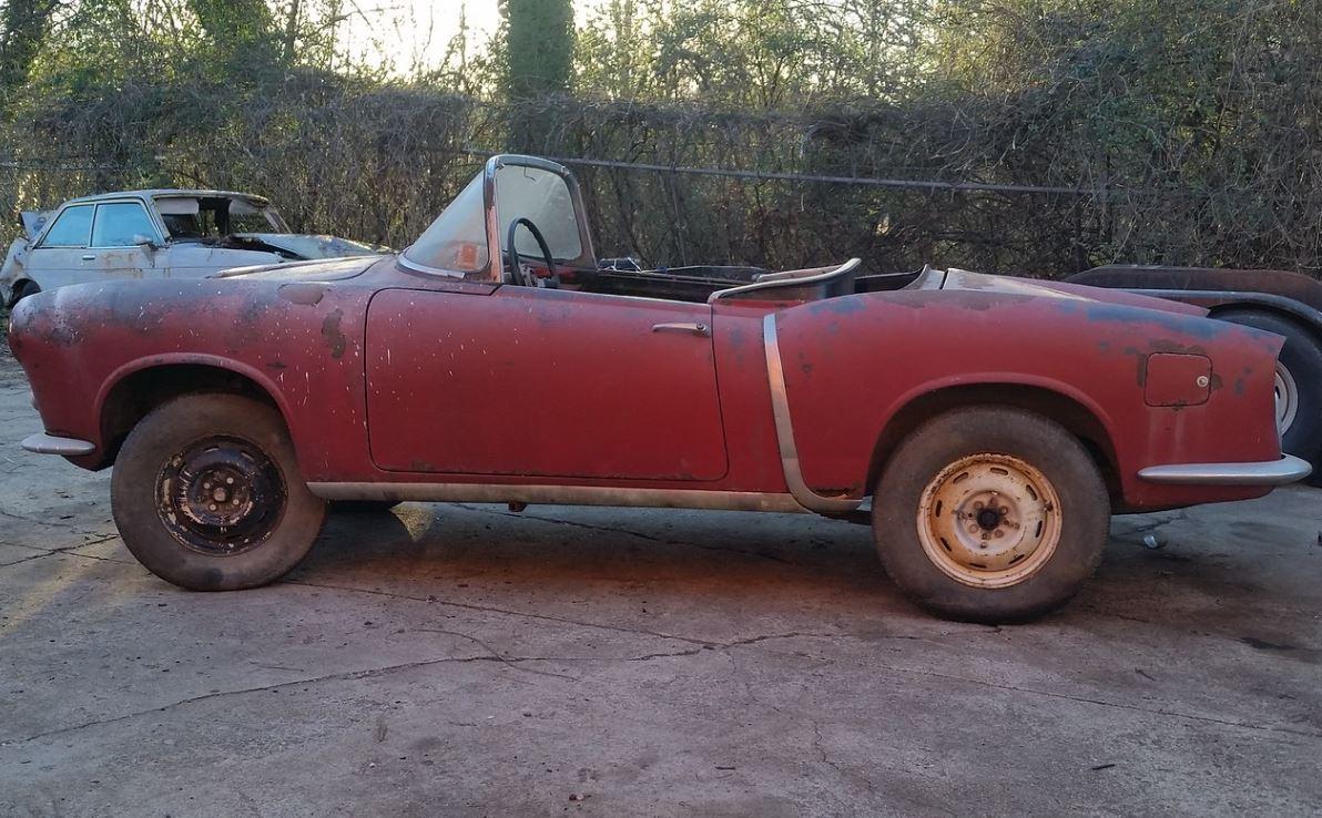 1958 Fiat 1200 TV to restore red