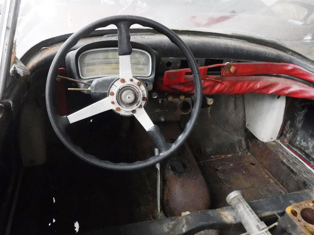 1958 Fiat 1200 TV to restore red