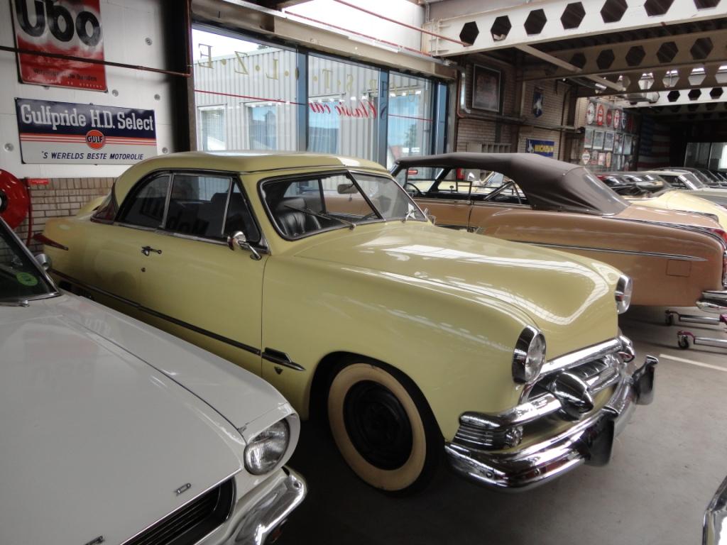 1951 Ford Customline