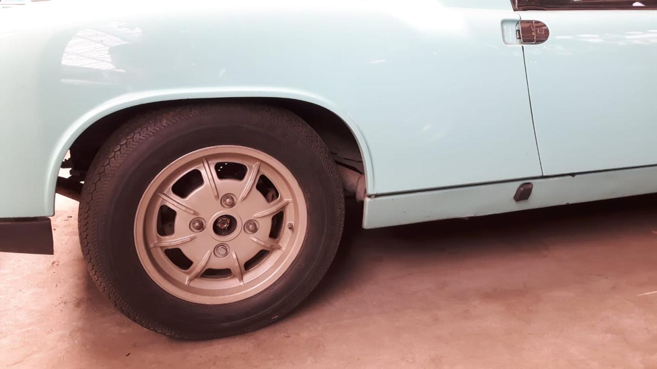 1972 Porsche 914 blue