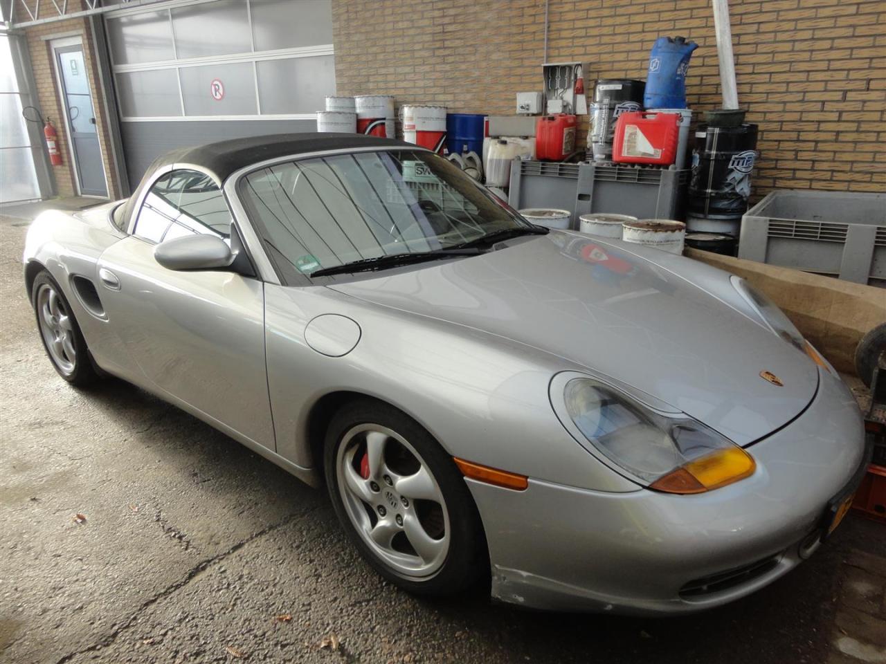 2000 Porsche Boxster S 2333