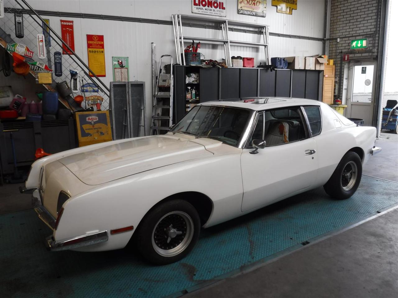 1978 Studebaker Avanti 1978