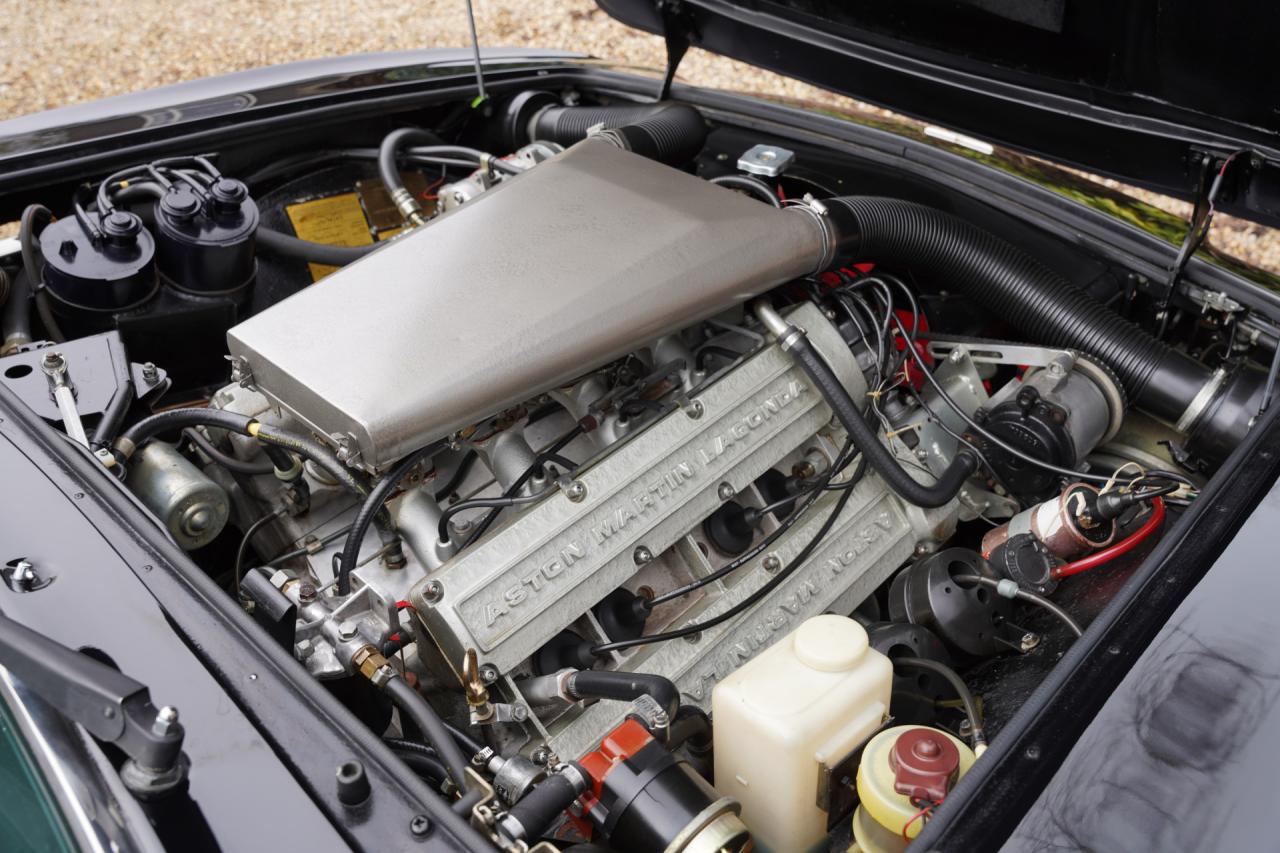 1982 Aston Martin V8 Volante