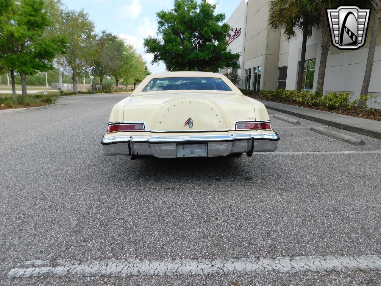 1976 Lincoln Mark IV