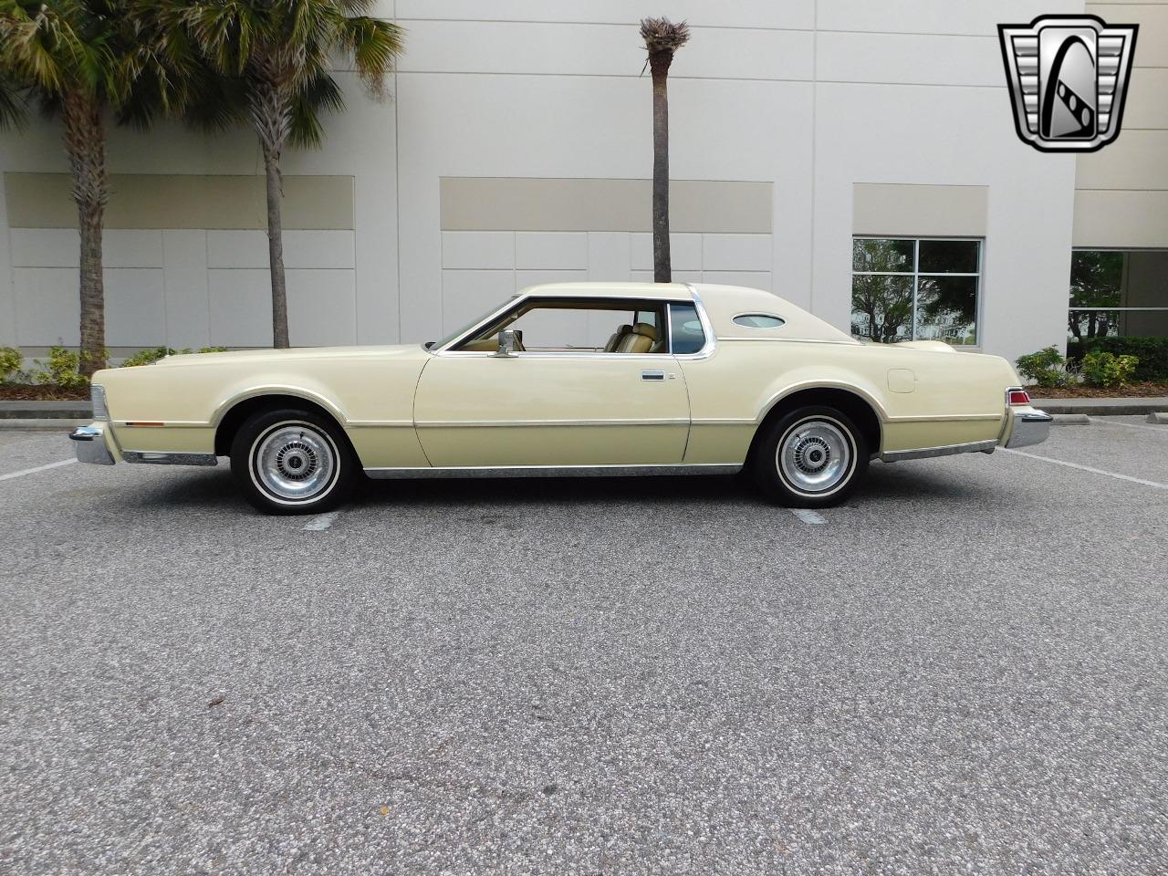 1976 Lincoln Mark IV