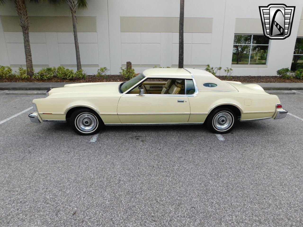 1976 Lincoln Mark IV