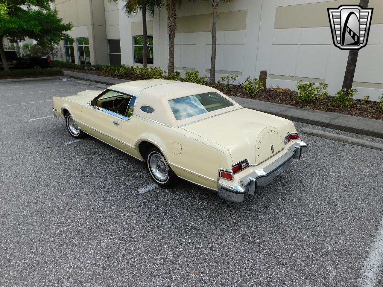 1976 Lincoln Mark IV