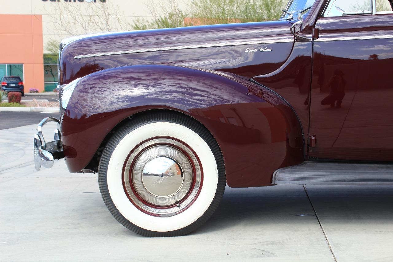 1940 Ford Deluxe