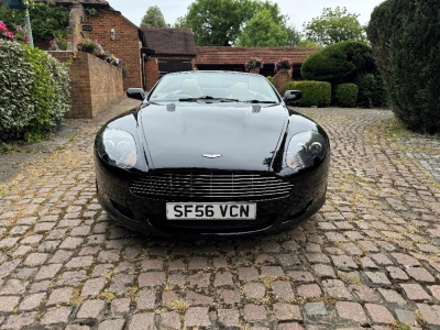 Aston Martin DB9 Volante