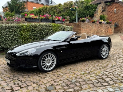 Aston Martin DB9 Volante