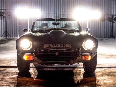 Beacham E-Type 4.2 V8 Supercharged | Manual 5 speed gearbox