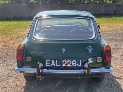 1970 MG B GT (British Racing Green)