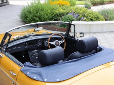 1973 MG B Roadster