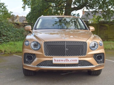 2023 Bentley Bentayga V6 Hybrid Azure