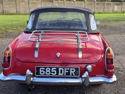 1963 MG B Roadster Mk1 (Tartan Red)