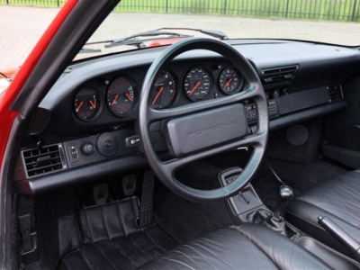 1990 Porsche 964 Carrera 2 Convertible