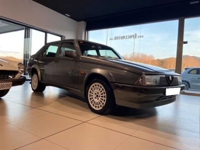 1989 Alfa Romeo 75