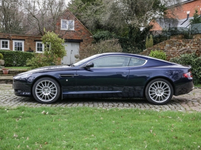 Aston Martin DB9 Coupe