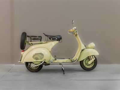 1953 Piaggio Vespa 125 VM1T "FARO BASSO" (Lot 51)