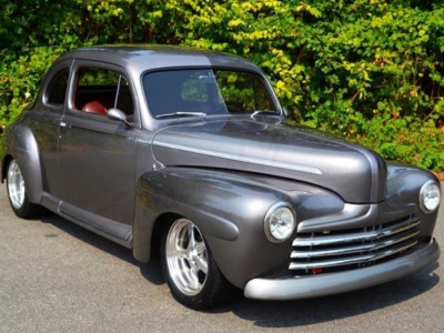 1947 Ford Deluxe