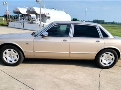 2003 Jaguar XJ8