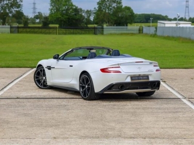 2013 Aston Martin Vanquish Volante Touchtronic V12 6.0L