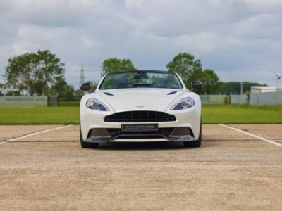 2013 Aston Martin Vanquish Volante Touchtronic V12 6.0L