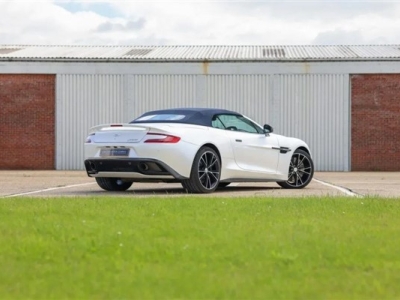 2013 Aston Martin Vanquish Volante Touchtronic V12 6.0L