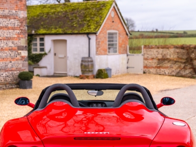 LHD Ferrari 550 Barchetta “Fiorano Handling Pack”