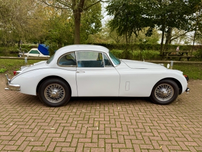 Jaguar XK150S FHC