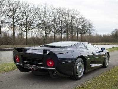 1998 Jaguar XJ 220