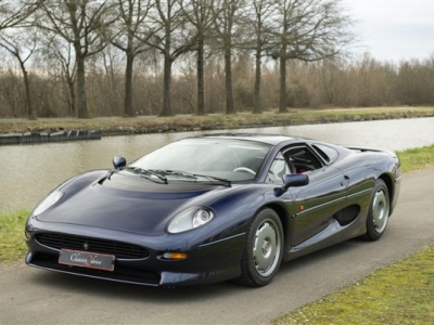 1998 Jaguar XJ 220