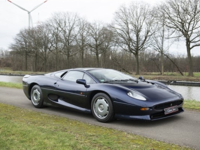 1998 Jaguar XJ 220