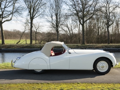 1949 Jaguar XK 120 “ALLOY”