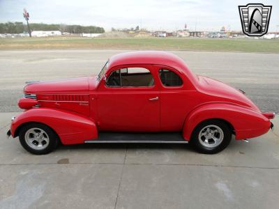 1938 Pontiac Deluxe